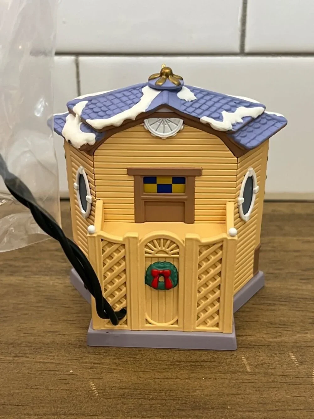 Hallmark Keepsake 2002 Village Toy Shop Christmas Ornament Holiday Decor